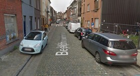 Beeldhouwersstraat te smal voor twee richtingsverkeer